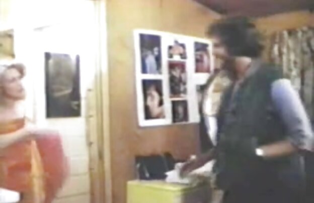 XXX یک مرد جوان آمد به پدرش در دفتر و معصوم, سینه دانلود رایگان فیلم سکسی جدید کلان, وزیر