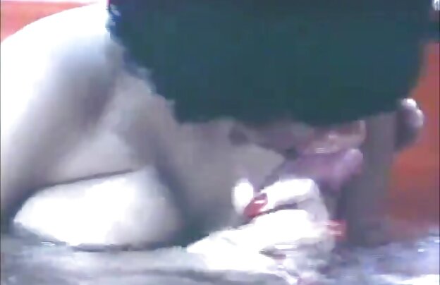 XXX سیاه پوست با جوانان بزرگ در یک مرد دهان آبیاری دانلودفیلم سوپرخارجی جدید دختر در لباس قرمز