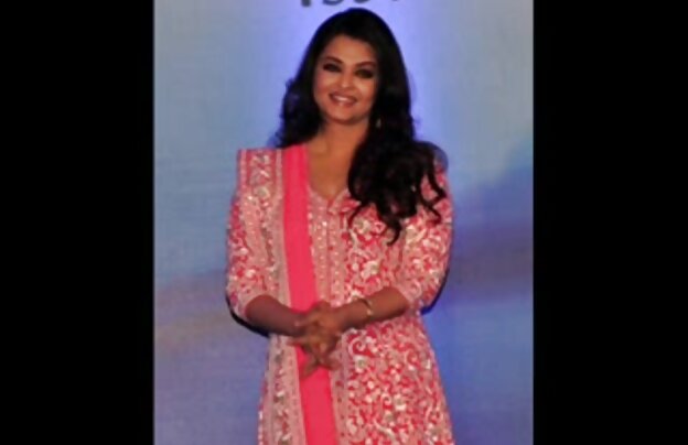 XXX یک گروه جوان و زیبایی که عشق به لیسیدن دانلود فیلم سکسی جدید الکسیس کون مردان قسمت 7