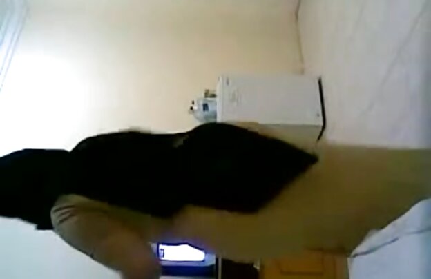 XXX دخترک معصوم, ان لذت بردن از دیک بزرگ طاس و معصوم پخش انلاین فیلم سکسی جدید