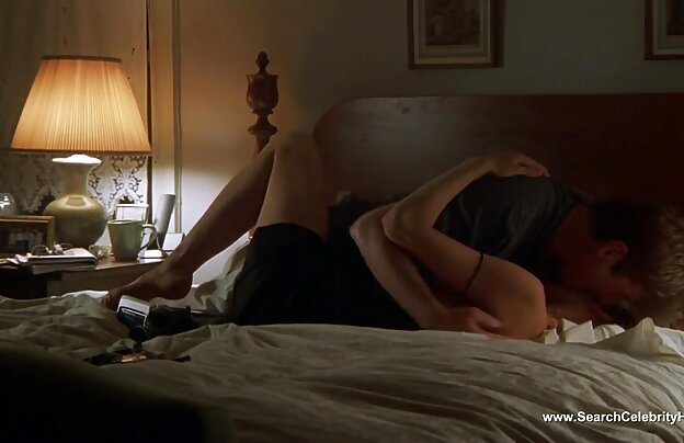 XXX دانشجو تانیا بمکد و در با یک همکار دانلود فیلم سگسی جدید