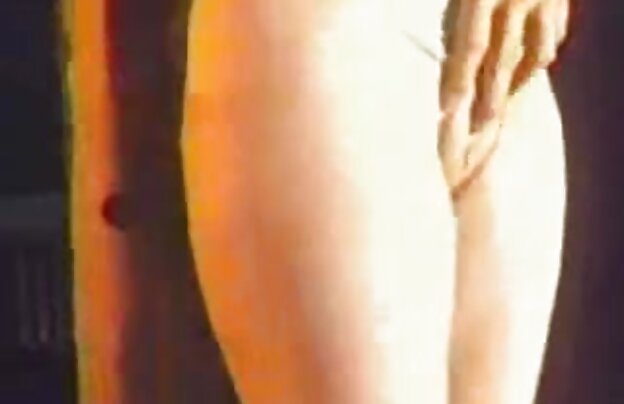 XXX ورزش بیلی بروک در کت و شلوار وسوسه مادر فیلم های سینمایی سکسی جدید