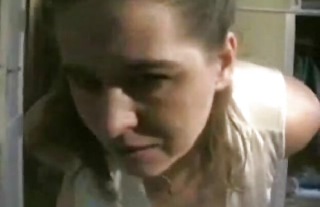 XXX یک مرد دانلود فیلم های سینمایی سکسی جدید در فاحشه و نمی تواند برای مدت زمان طولانی