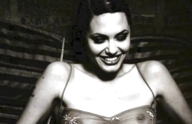 XXX بور نیاز به تمدید پخش انلاین فیلم سکسی جدید معاون رئیس جمهور در سوراخ