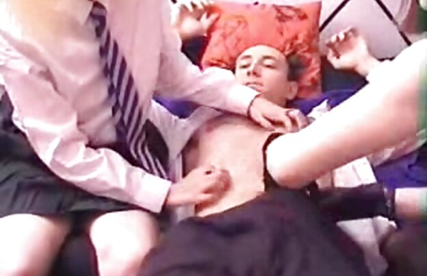 XXX مادر را دوست دارد دانلود فیلمهای سکسی خارجی جدید به مکیدن دیک سخت