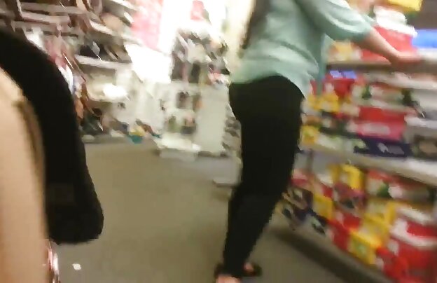 XXX نخبگان, رقص برهنه دانلود رایگان فیلم سکسی جدید نشان می دهد چنگال خود را