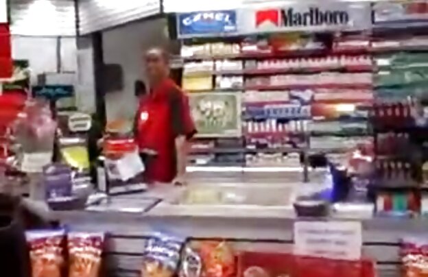 XXX اگر شما ترجیح می دهند تصویری از 18 این دختران را نشان می دهد که چگونه یک عضو مگس و چگونه دختران لذت بردن دانلودفیلم جدیدسکسی از این جشن است. خروس بزرگ آمده است عمیق و طولانی ورود به حفره و سوراخ خیس خود را