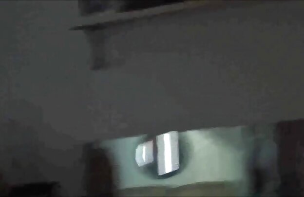 XXX شلوار قرمز مو دانلود فیلم های جدید سکسی می شود توسط یک مرد