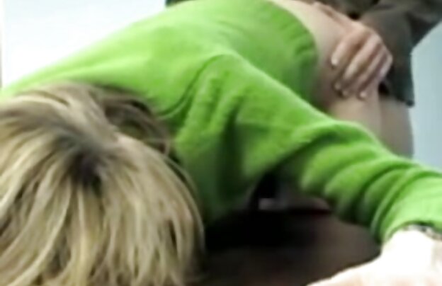 XXX داغ سیاه نر آورده قرمز به توالت فیلمهای سینمایی سکسی جدید زن و شوهر, تنگ, آنال