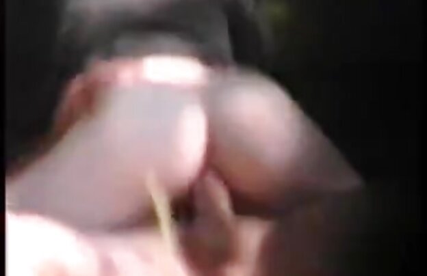 XXX ورزش با جوانان سیاوش دلسوز سکس بزرگ طول می کشد دیک را در دهان او.