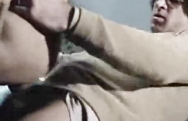 XXX زن سیاه و سفید می شود دیک سیاوش دلسوز سکس بزرگ در بیدمشک او