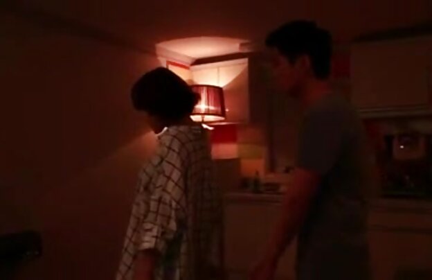 XXX مادر-در-آب خورد دیک جوان دانلود فیلم جدید خارجی سکسی