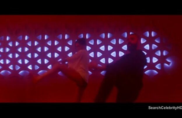 XXX سر سرخ, شلخته, دانلود رایگان فیلم سکسی جدید در