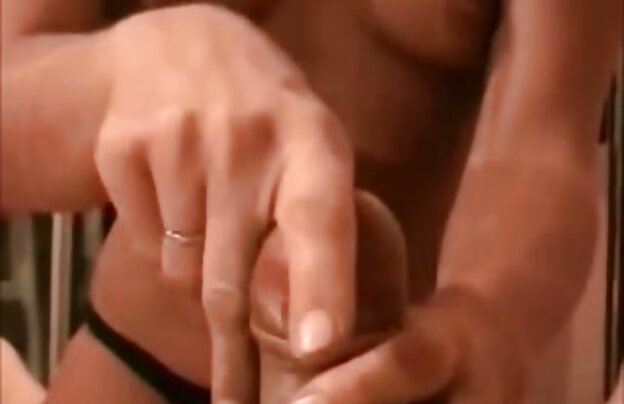 XXX قدیمی, قدیمی, وابسته به عشق شهوانی, لباس زیر گرفتن دانلود فیلم سکسی جدید الکسیس با ضخامت آلت تناسلی قبل از خواب.