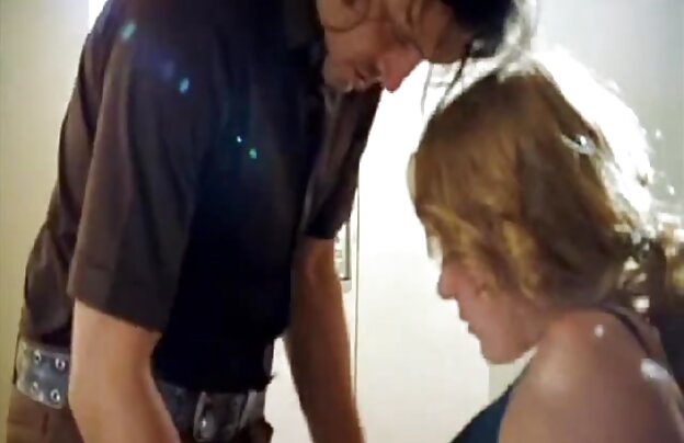 XXX سبزه, سکس روی میز آشپزخانه. دانلود فیلمهای سکسی خارجی جدید