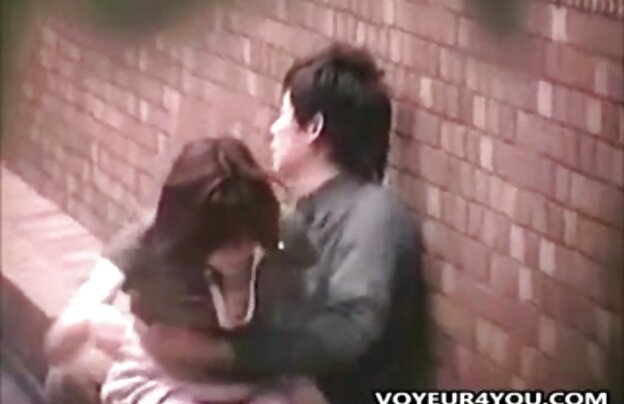 XXX , با مشتری در او روی دانلود فیلم های سکسی جدید میز.