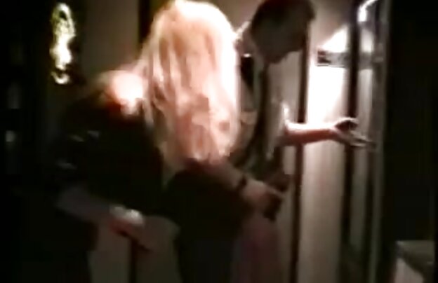 XXX پوشیدن و در مقابل دانلود سوپر خارجی جدید دوربین