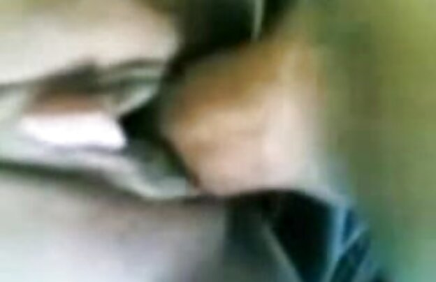 XXX شیطان کوچک در شورت صورتی من نوازش دانلود فیلم های جدید سکسی گربه نر کیر