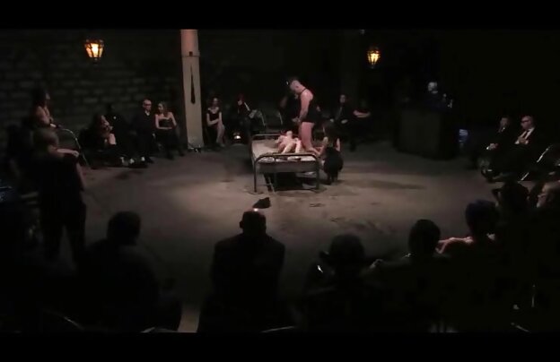 XXX عوضی مکیدن دیک بزرگ از دست دانلود جدید فیلم سکسی لعنتی الاغ او را