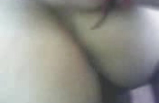 XXX حالا که بی ادب پخش انلاین فیلم سکسی جدید نه تنها به عریان در مقابل دوربین, اما همچنین اجازه می دهد خود را به