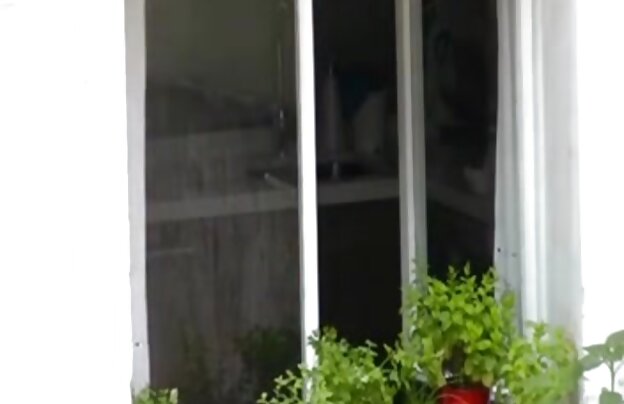 XXX سابرینا بانک نوازش و بوییدن را سایت سکسی sex021 شورتی