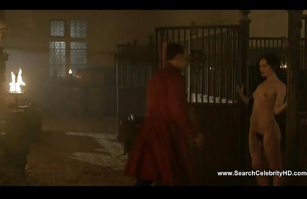 XXX ساله در جوراب ساق بلند می شود توسط فيلم سينمايي سكسي جديد یک مرد