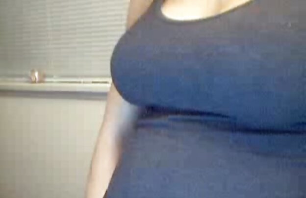 XXX خدمتکار, سگ ماده, مکیدن دانلود فیلم سکسی جدید برازرس دو را در ماشین.